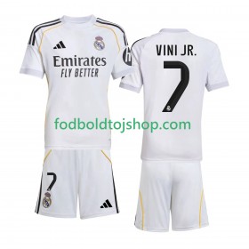 Real Madrid Vinicius Junior 7 Børn Hjemme Fodboldsæt 2025-26 S/S (+ Korte bukser)